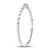 Image 3 : 0.03 CTW Round Emerald Solitaire Diamond-accent Stackable Ring 10kt White Gold - REF-5N9Y