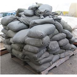Pallet Multiple Gray Sandbags