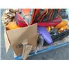 Image 22 : Pallet Traffic Cones, Emergency Reflectors, Plastic Bins, Sony Digital Control, etc