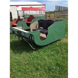 Cutter, 4 person, with flip up bench seat