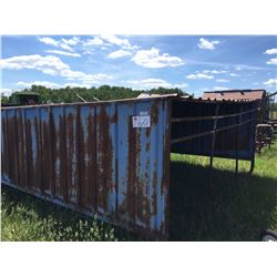 Metal clad calf shelter 11×10 ft