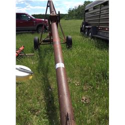 Versatile 30×6 inch grain auger w/ B & S motor