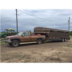 1990 GMC 2500 regular cab 4×4 truck,