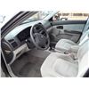 Image 19 : A7 --  2005 KIA SPECTRA , Grey , 318015  KM's "NO RESERVE"