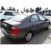 Image 5 : A7 --  2005 KIA SPECTRA , Grey , 318015  KM's "NO RESERVE"
