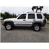Image 8 : A10 --  2005 JEEP LIBERTY SPORT , Silver , 388100  KM's