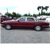 Image 8 : I3 --  2000 JAGUAR XJ8  , Red , 102,292 MILES