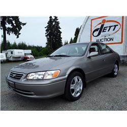 B1 --  2001 TOYOTA CAMRY CE  , Brown , 140008  KM's "NO RESERVE"