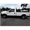 Image 8 : G3 --  2006 FORD F250 SUPER DUTY, WHITE, 258,749 KMS