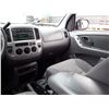 Image 24 : F2 --  2003 FORD ESCAPE XLT , Silver , 220417  KM's "NO RESERVE"