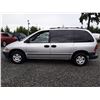 Image 8 : D3 --  2000 DODGE CARAVAN , Silver , 232344  KM's