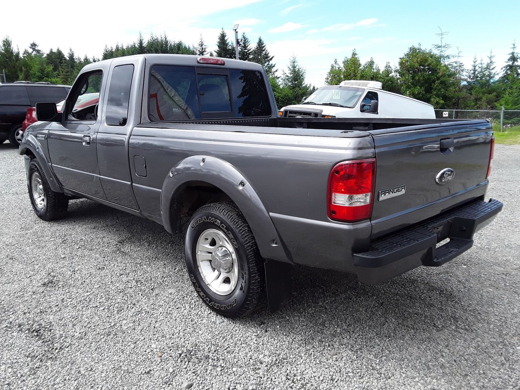 F5 -- 2008 FORD RANGER EXT CAB , Grey , 178062 KM's