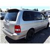 Image 5 : K2 --  2004 KIA SEDONA EX , Silver , 203630  KM's