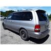 Image 7 : K2 --  2004 KIA SEDONA EX , Silver , 203630  KM's