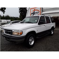 A8 --  1998 FORD EXPLORER  , White , 268168  KM's