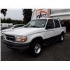 Image 1 : A8 --  1998 FORD EXPLORER  , White , 268168  KM's