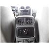 Image 22 : G5 --  2005 GMC ENVOY , Grey , 206590  KM's
