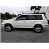 Image 8 : E4 --  2006 NISSAN X-TRAIL XE  , White , 300581  KM's