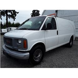 F6 --  1999 GMC SAVANA , White , 247554  KM's