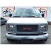 Image 2 : F6 --  1999 GMC SAVANA , White , 247554  KM's