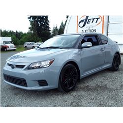 G4 --  2011 SCION TC  , Silver , 167424  KM's
