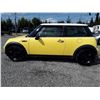 Image 8 : B2 --  2003 MINI COOPER , Yellow , 160837  KM's