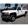 Image 1 : F5 --  2005 GMC SIERRA K2500 HEAVY DUTY 4X4 , White , 313621  KM's