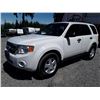 Image 1 : F4 --  2011 FORD ESCAPE XLT , White , 150781  KM's