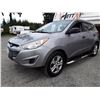 Image 1 : E2 --  2013 HYUNDAI TUCSON GL , Silver , 155916  KM's
