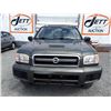 Image 2 : J2 --  2004 PATHFINDER LE , Grey , 280402  KM's