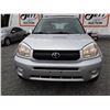 Image 2 : D3 -- 2004 TOYOTA RAV4 SUV, SILVER, 243,848 KMS