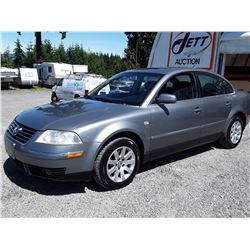 E6 --  2003 VW PASSAT GLS , SILVER, 168,600 KMS