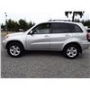 Image 8 : D3 -- 2004 TOYOTA RAV4 SUV, SILVER, 243,848 KMS