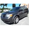 Image 1 : D6 --  2010 DODGE GRAND CARAVAN SE , Grey , 213215  KM's