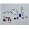 Image 1 : A Lot of Glass and Bead Jewelry
