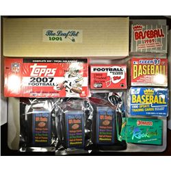 FOOTBALL AND BASEBALL CARD COLLECTOR'S LOT
