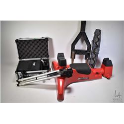 Bushnell spotting scope in canvas bag with vice bracket, small tri-pod and hard carrying case, plus
