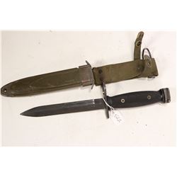 USM8A1 bayonet with scabbard.