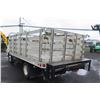 Image 8 : 2007 Isuzu 14' Stakebed Truck w/ Lift Gate, 92967 Miles, Lic. 122HED (Runs, Drives, See Video)