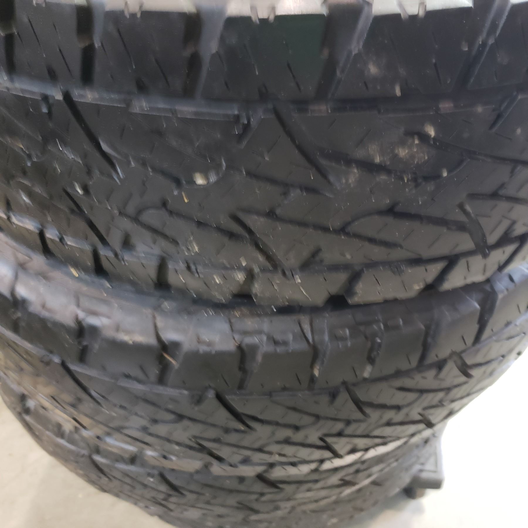 SET OF 4 BRIDGESTONE DUELLER A/T LT 255/ 75 R17 INCH TIRES - Big Valley ...