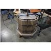 Image 1 : ANTIQUE WINE PRESS