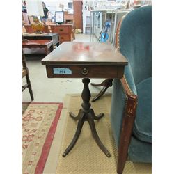 Vintage Duncan Phyfe End Table with Drawer