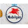 Image 1 : Cast Metal Mobilgas Plaque - 10" Diameter