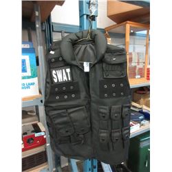 New Tactical Vest with SWAT Emblem