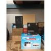 Image 1 : 7 Assorted Electronics & Household Goods