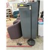 Image 1 : Sturdy Black Metal Floor / Reading Lamp