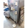 Image 1 : Mid Century 3 Globe Floor Lamp