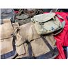 Image 2 : Lot of 6 Backpacks Military Style with a Military Bag