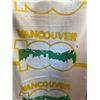 Image 2 : Vancouver Nylon 100th aniversary Flag