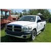 Image 1 : 2008 Dodge 1500 Hemi pick up truck. 226000 kms. Dent on the driver's side.  Serial # 1D7HA162X8JV943
